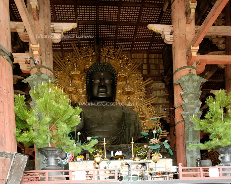 Daibutsu  „großer Buddha“